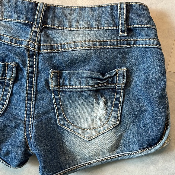 Mossimo   Shorts  Denim shorts  low rise blue/unique gold bling sides Size 1 - Picture 8 of 10